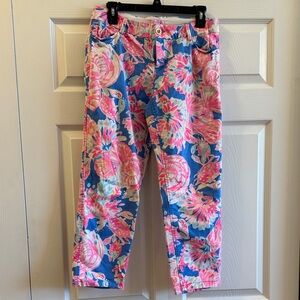 Lilly Pulitzer Pink and Blue Floral Capris